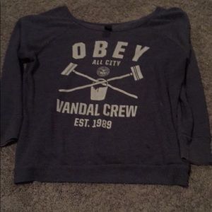 Obey sweater